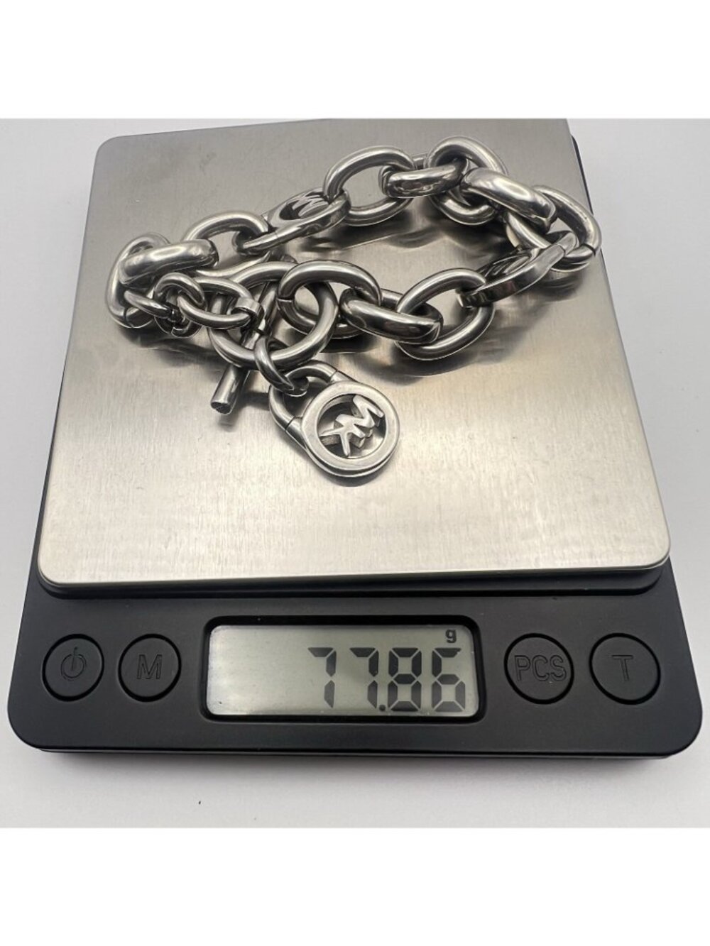 Michael Kors MK Logo Padlock Silver Tone Chunky Link Chain Toggle Bracelet 8" - Picture 11 of 12